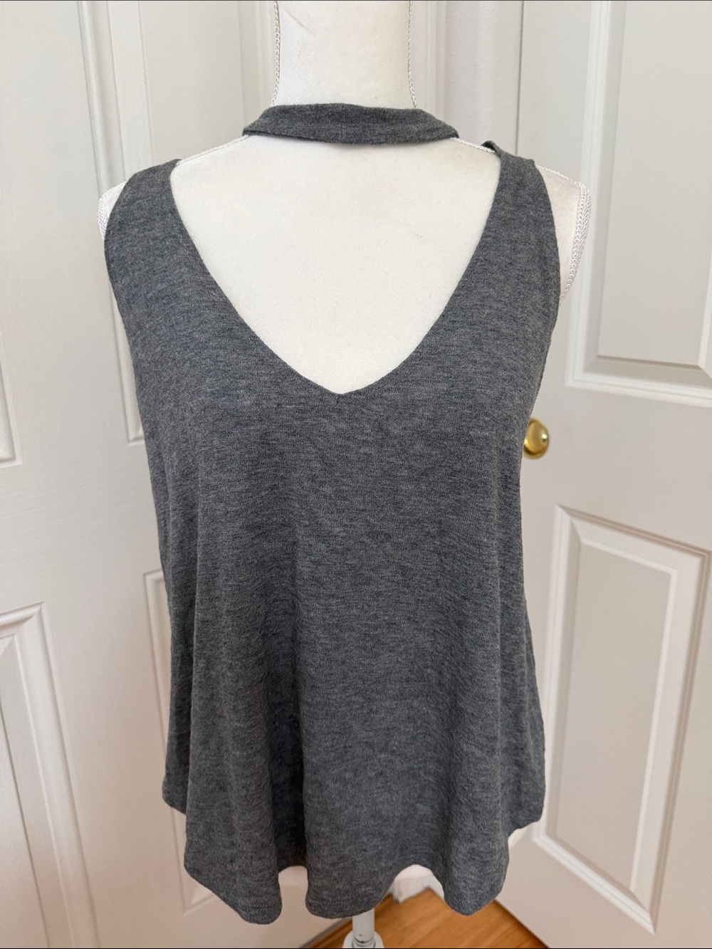 Women's Gray V-Neck Sleeveless Tank with Choker Neck, by LNA